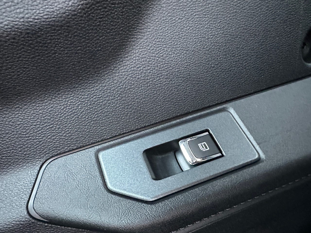 47aff4e6-b90b-46f5-af97-89ab5566636c