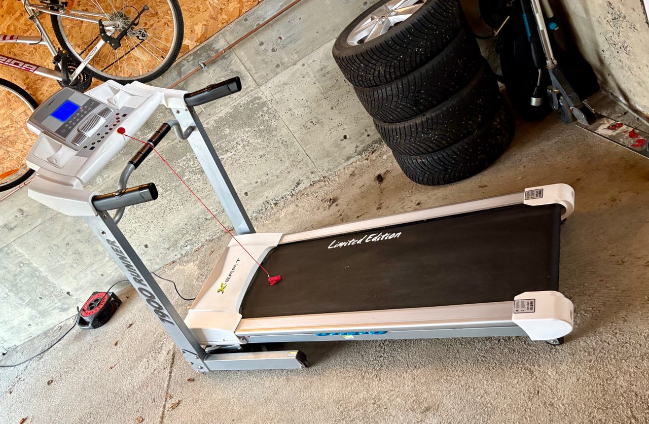 X-Run Fit Limited Edition Tredemølle Hvit og grå FINN-torget