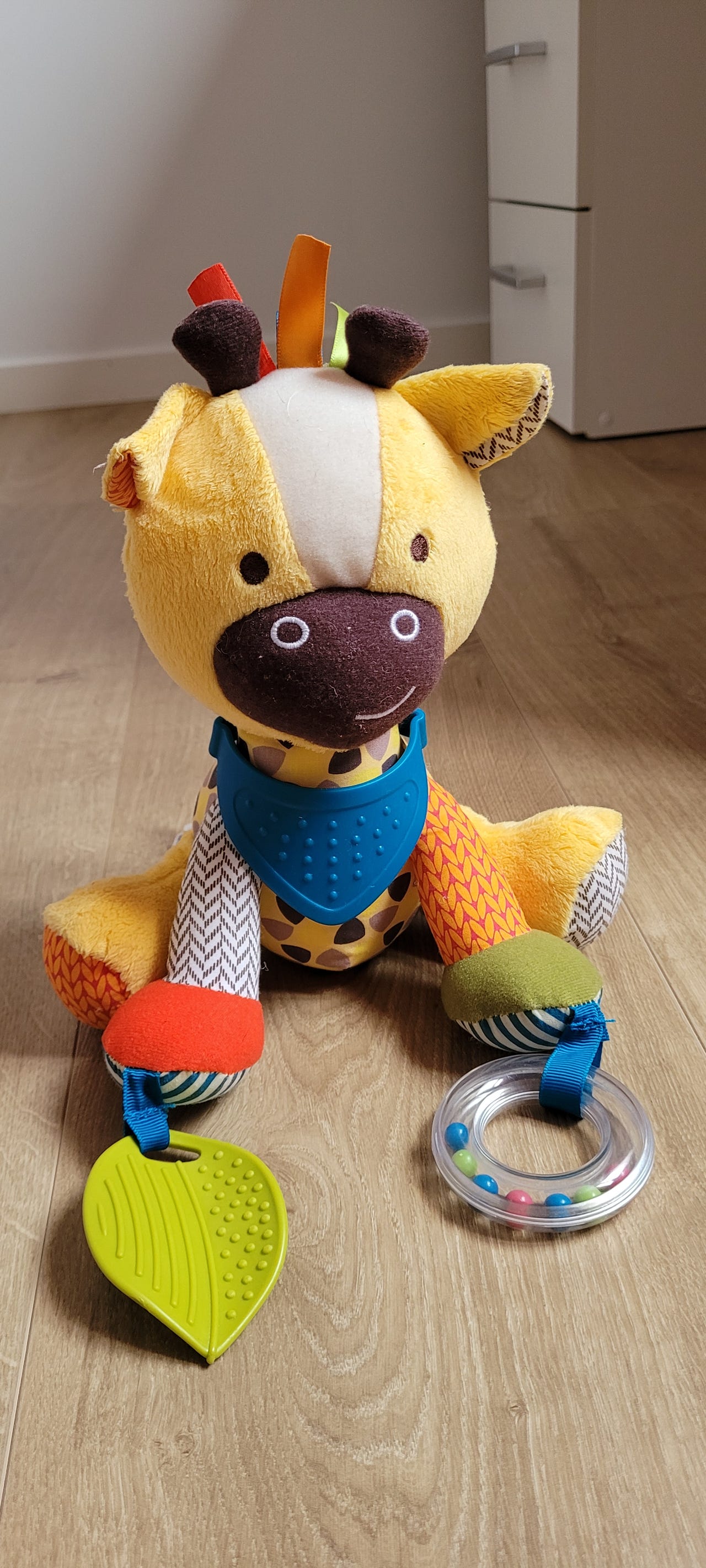 Skip Hop Bandana Buddies Sjiraff FINN-torget - Main Image