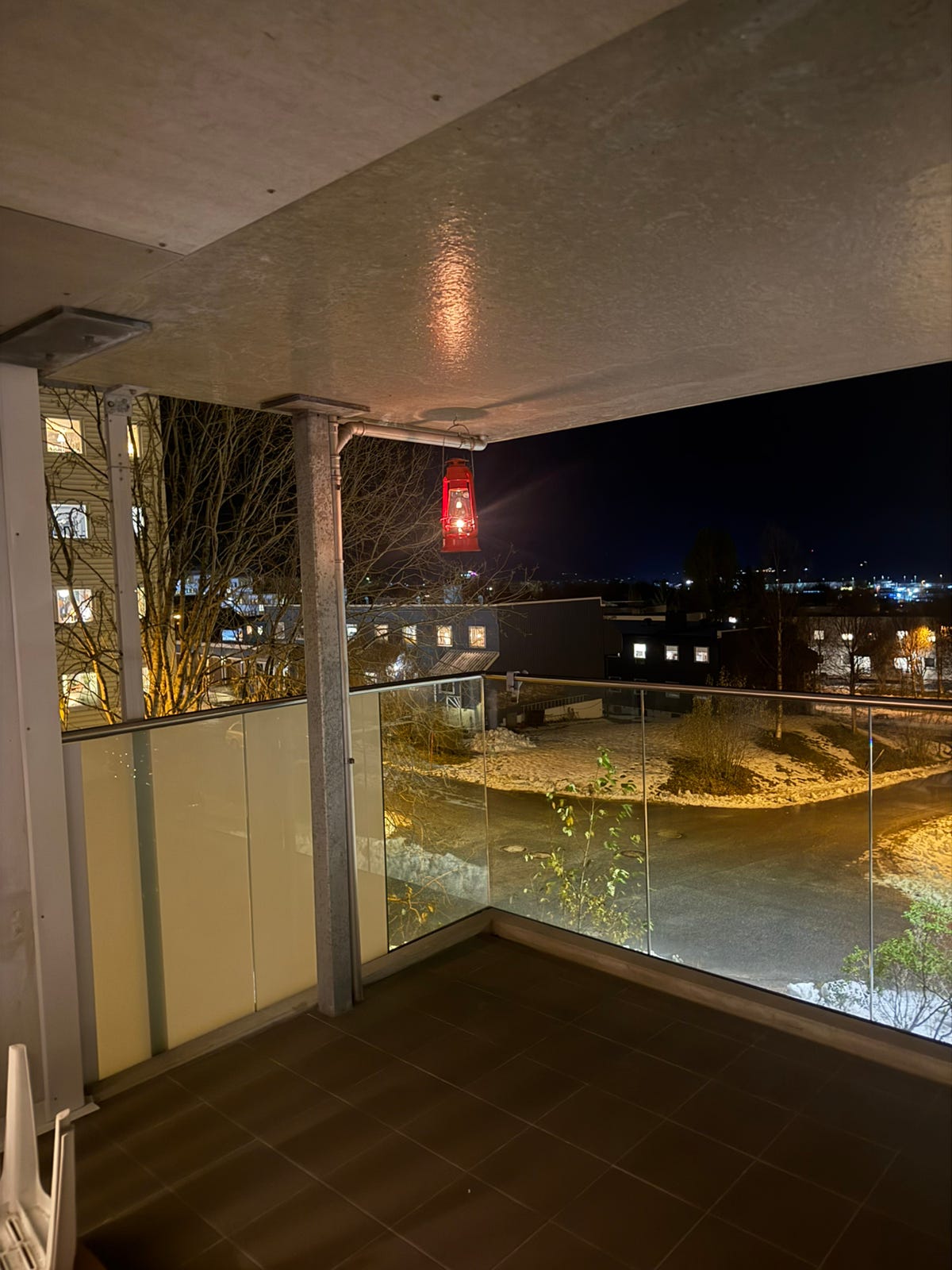 Fjøslykt Stor rød Dietz nr.70 | FINN-torget