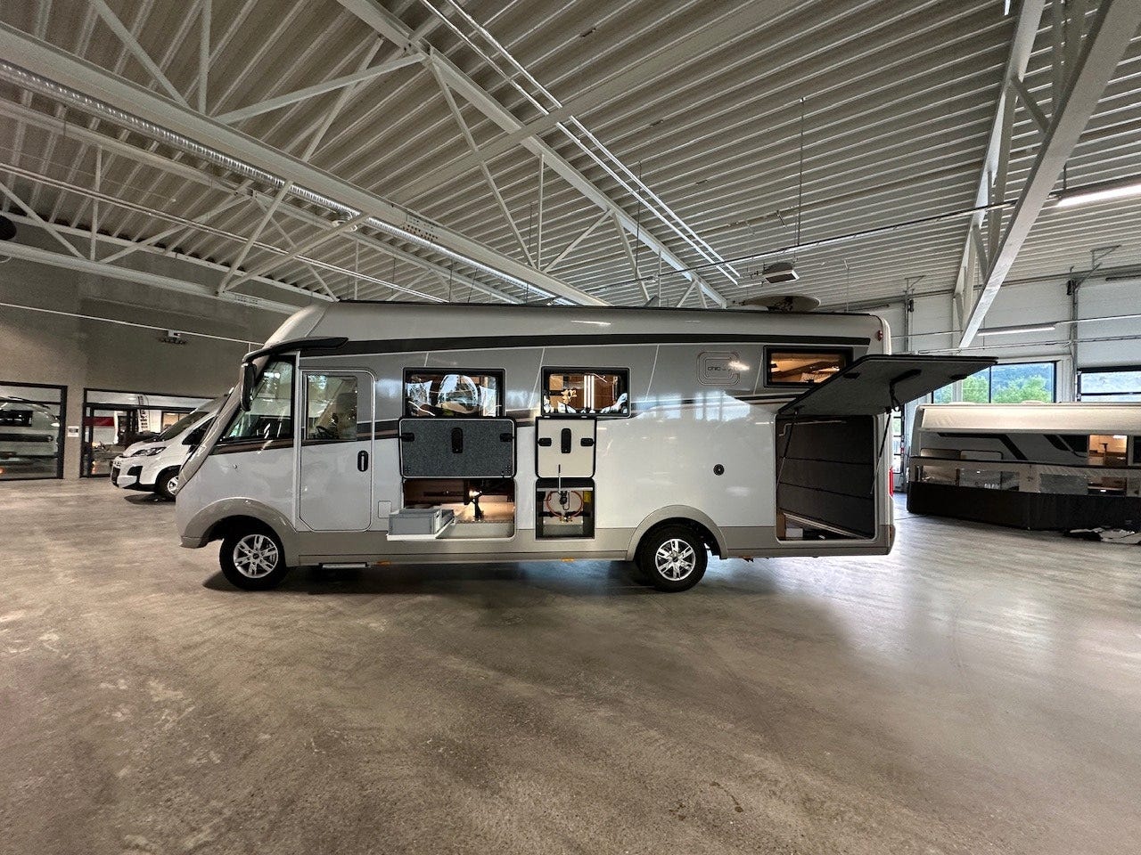 6084c550-5c7d-4455-8026-7b6b153d6860