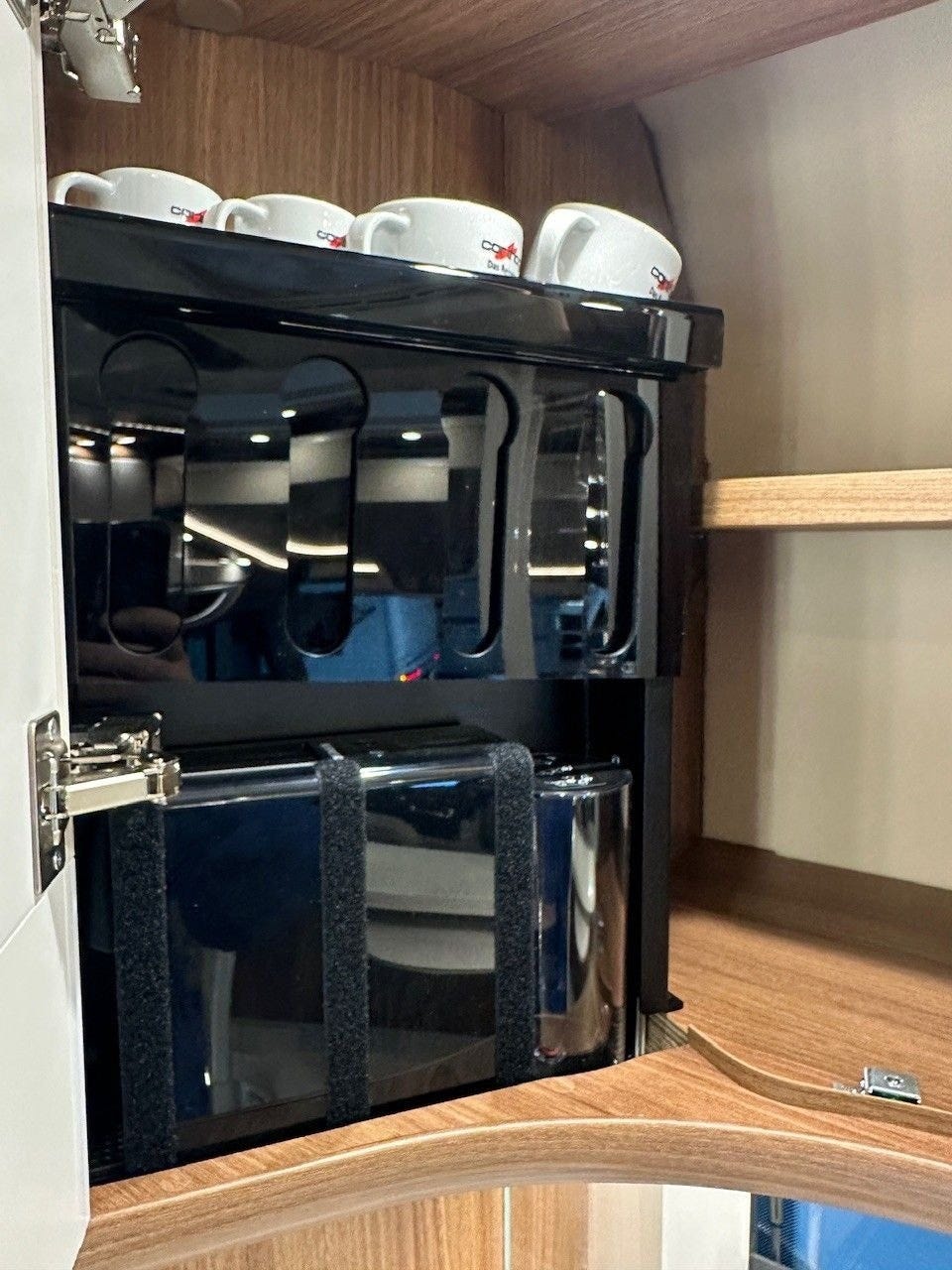 a08b0c1e-ec72-4a36-b5ca-17b7cc8e9c28