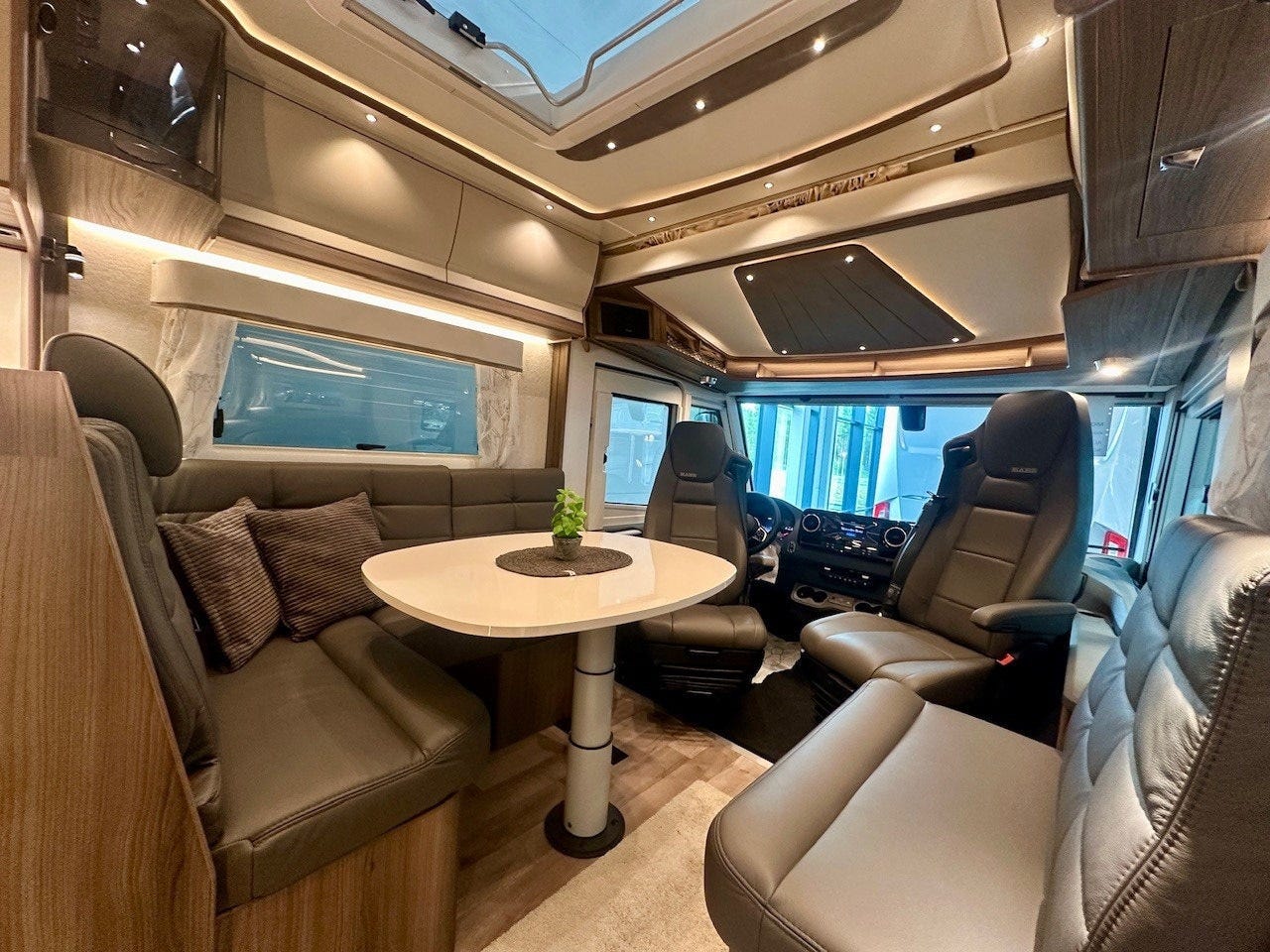 a332284a-c968-4e96-909c-3998463eb1e2