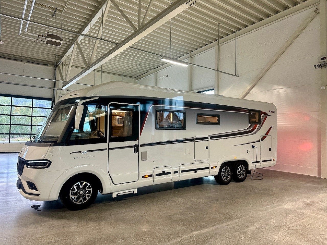 ea4d4e5f-733a-4d97-a4c8-fd4c8ee1caf0