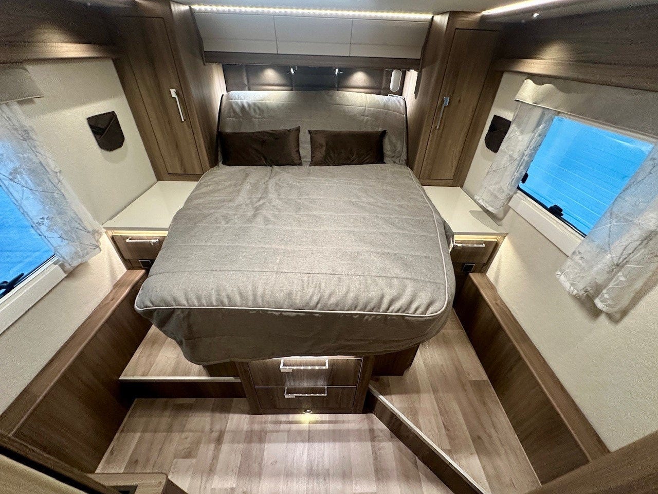 f38720b6-c851-49d9-9c12-3a47c8562d10