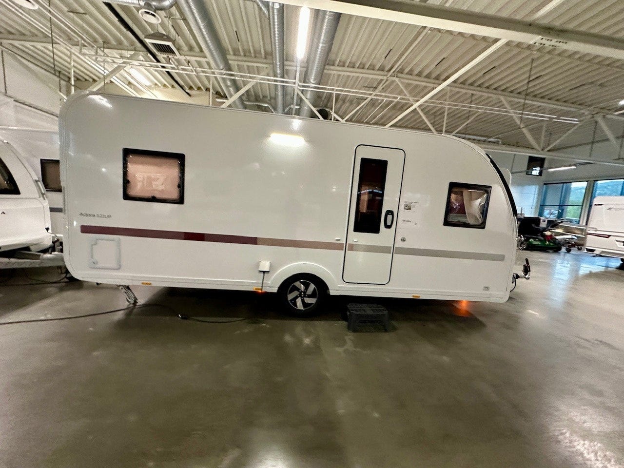 900b71b9-9ee9-4bde-acb3-a85690f23283