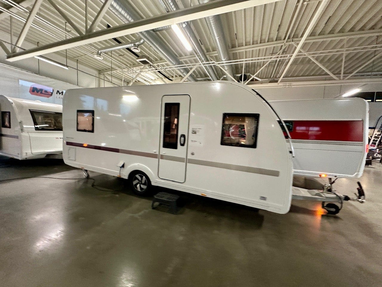 d4748d0b-f359-476c-b285-9b786bd7c731