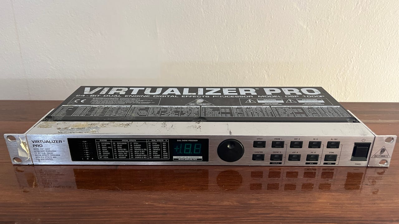 Behringer Virtualizer Pro DSP1000P digital multi-effects processor ...
