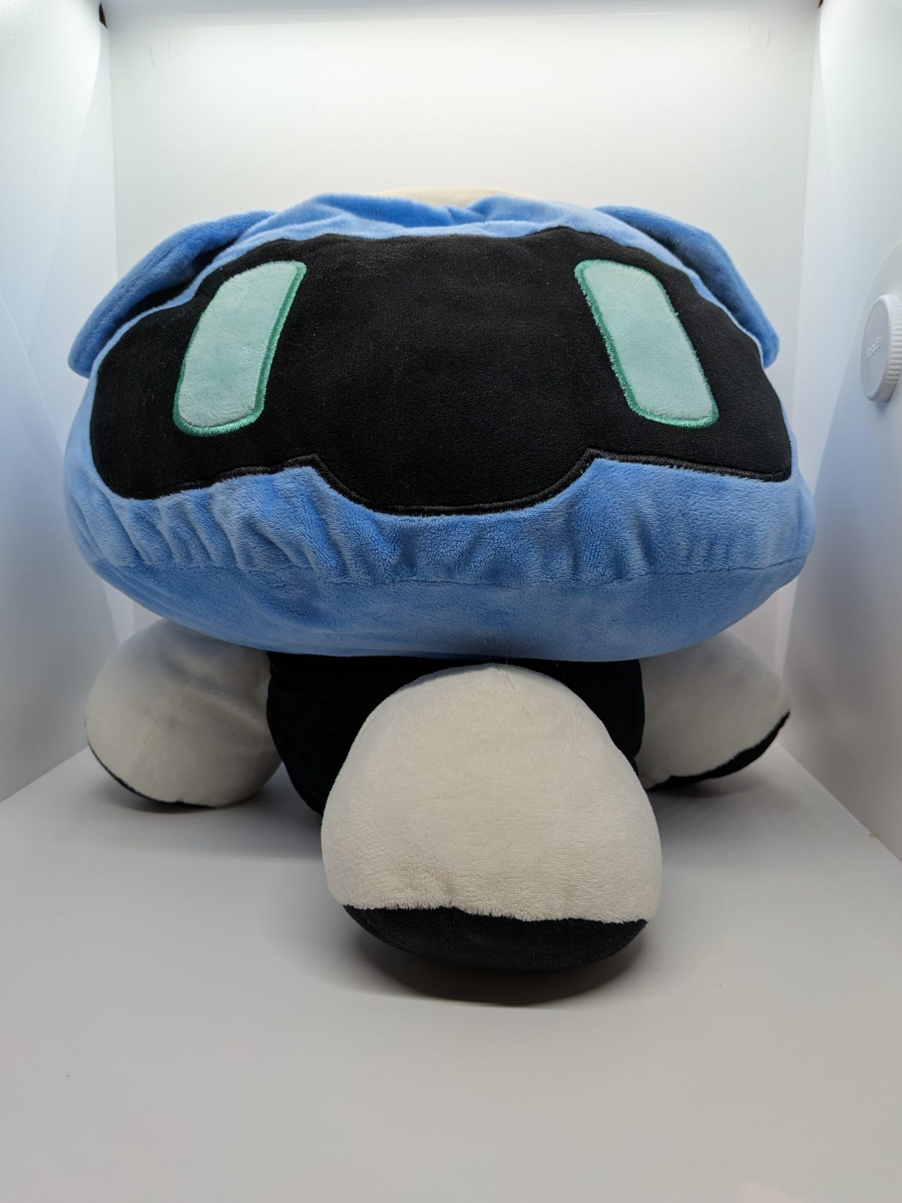 Stor Snowball-plush fra Overwatch FINN-torget