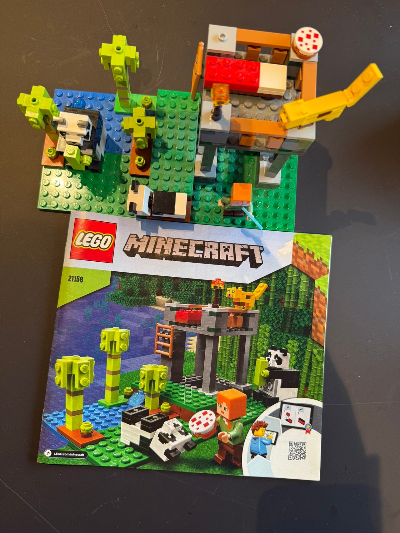 LEGO Minecraft sett 21158, 
