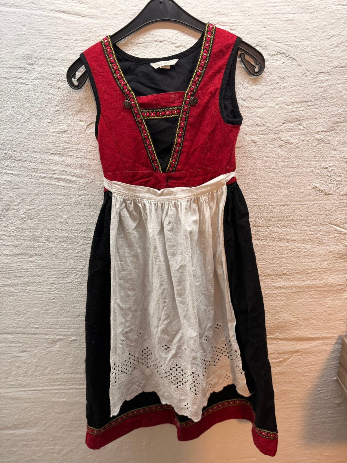 Festdrakt str 122 | FINN-torget