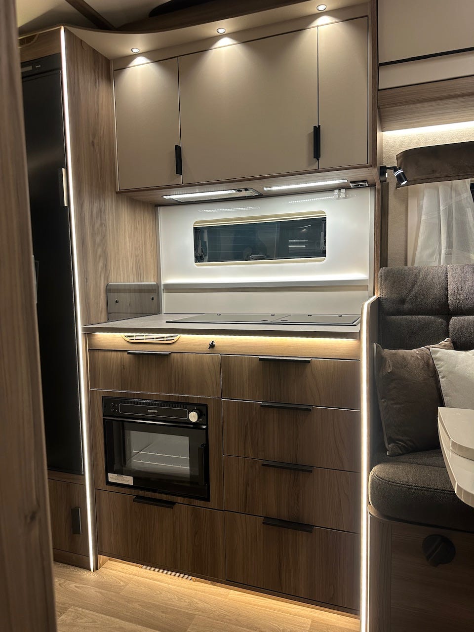 1e604a81-1732-4917-b463-e737be7e980e