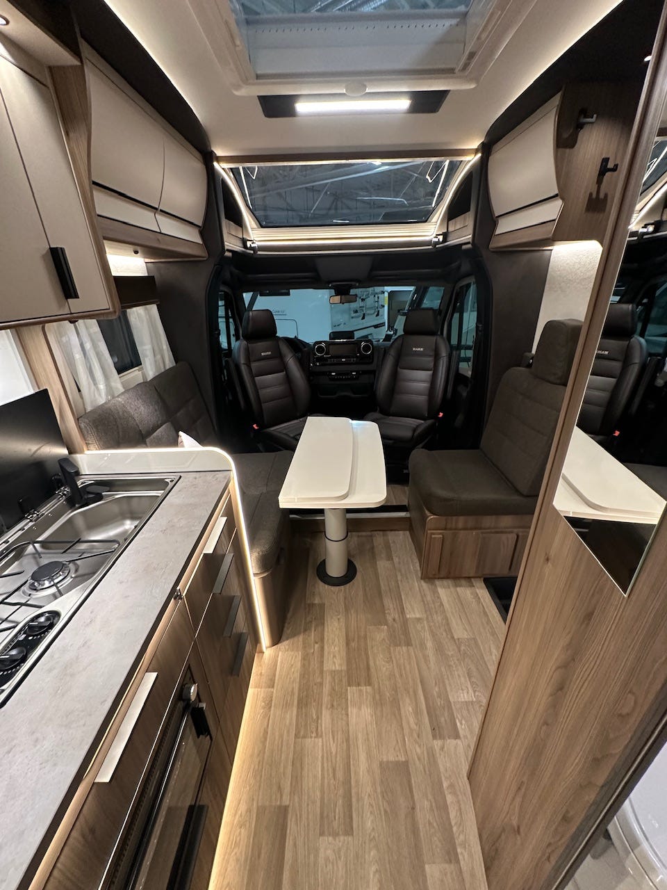 2e0a6332-1cc5-4c6c-8d56-62eeeaf12de7