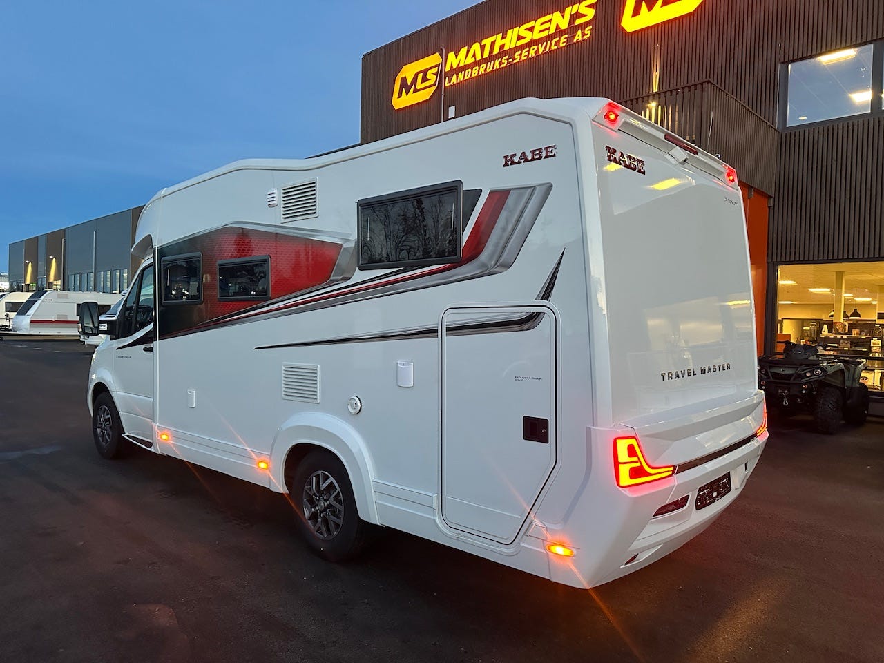 47dc8dd7-95ce-4237-82d5-f49dde130649