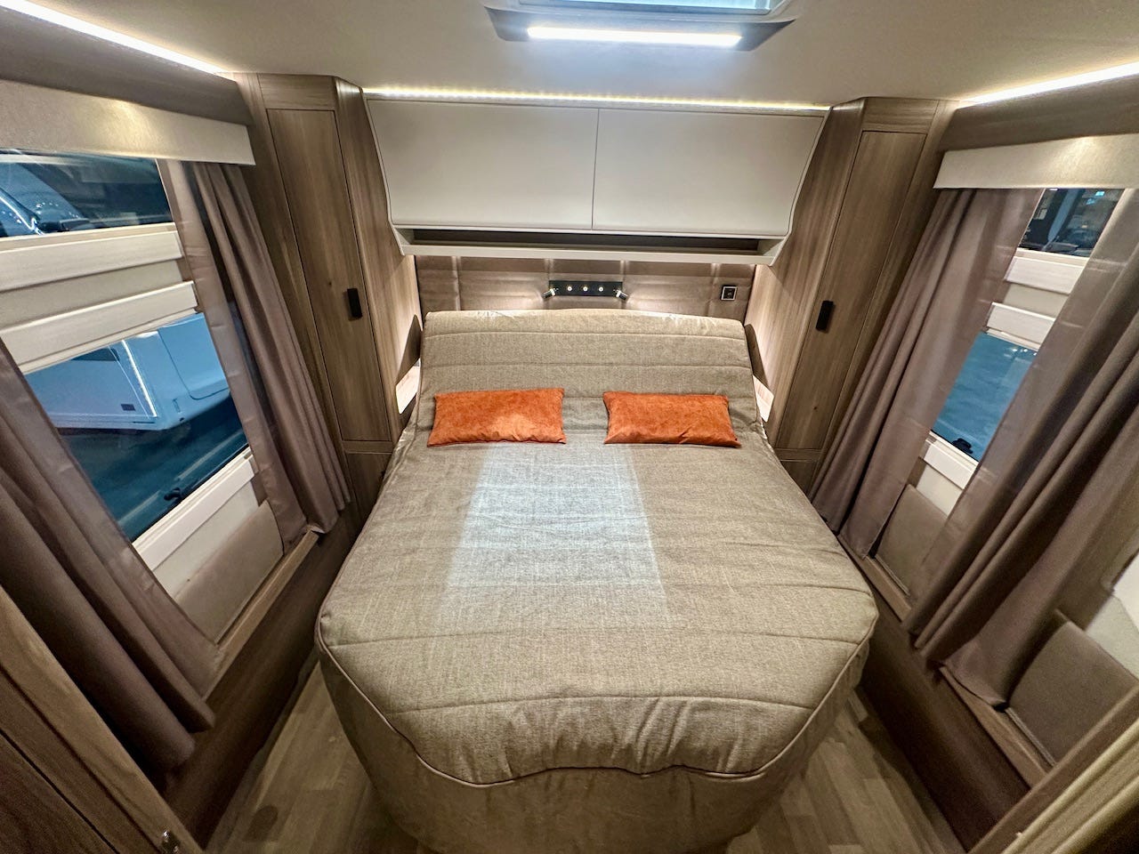 5d17aed6-270b-4112-85a0-e568e83e8524