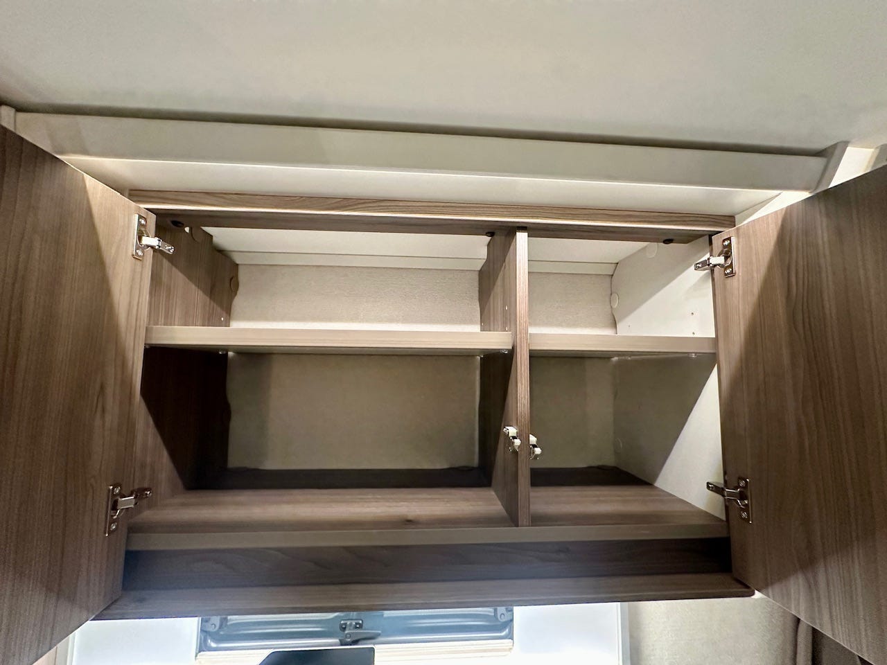 8b3936fa-a285-459a-b24d-dc72a75d9b43