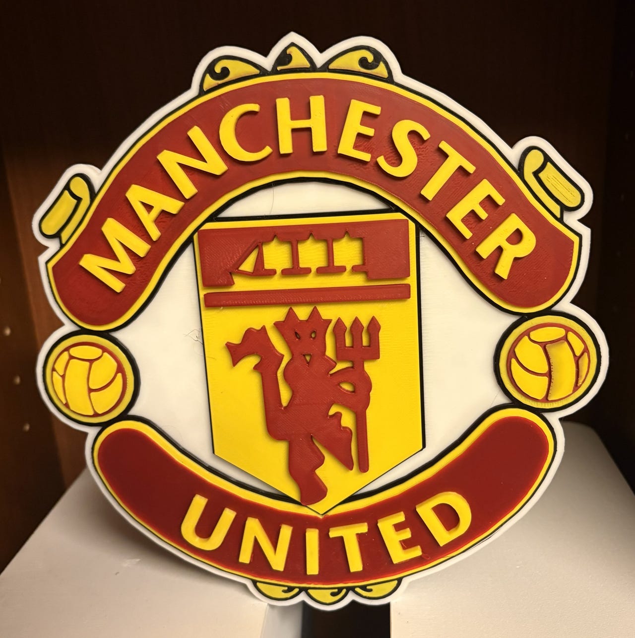 Manchester United Veggdekor Logo Emblem Plakett | FINN-torget