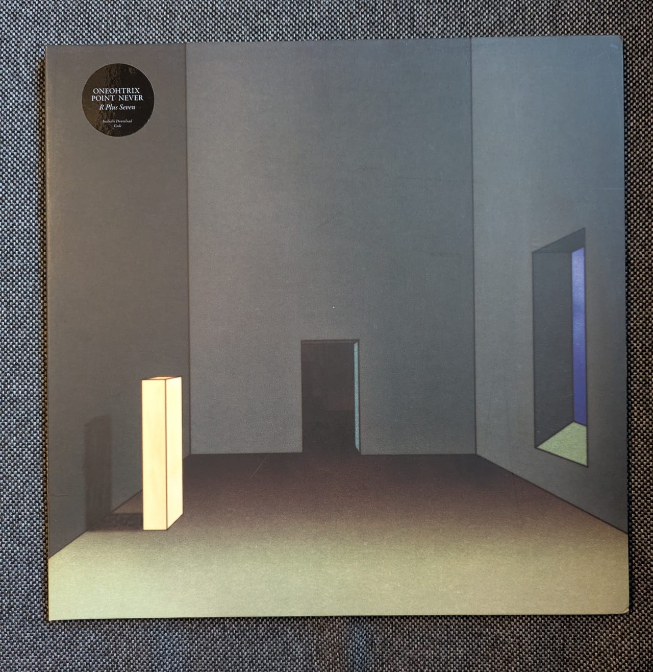 Oneohtrix Point Never – R Plus Seven | FINN-torget