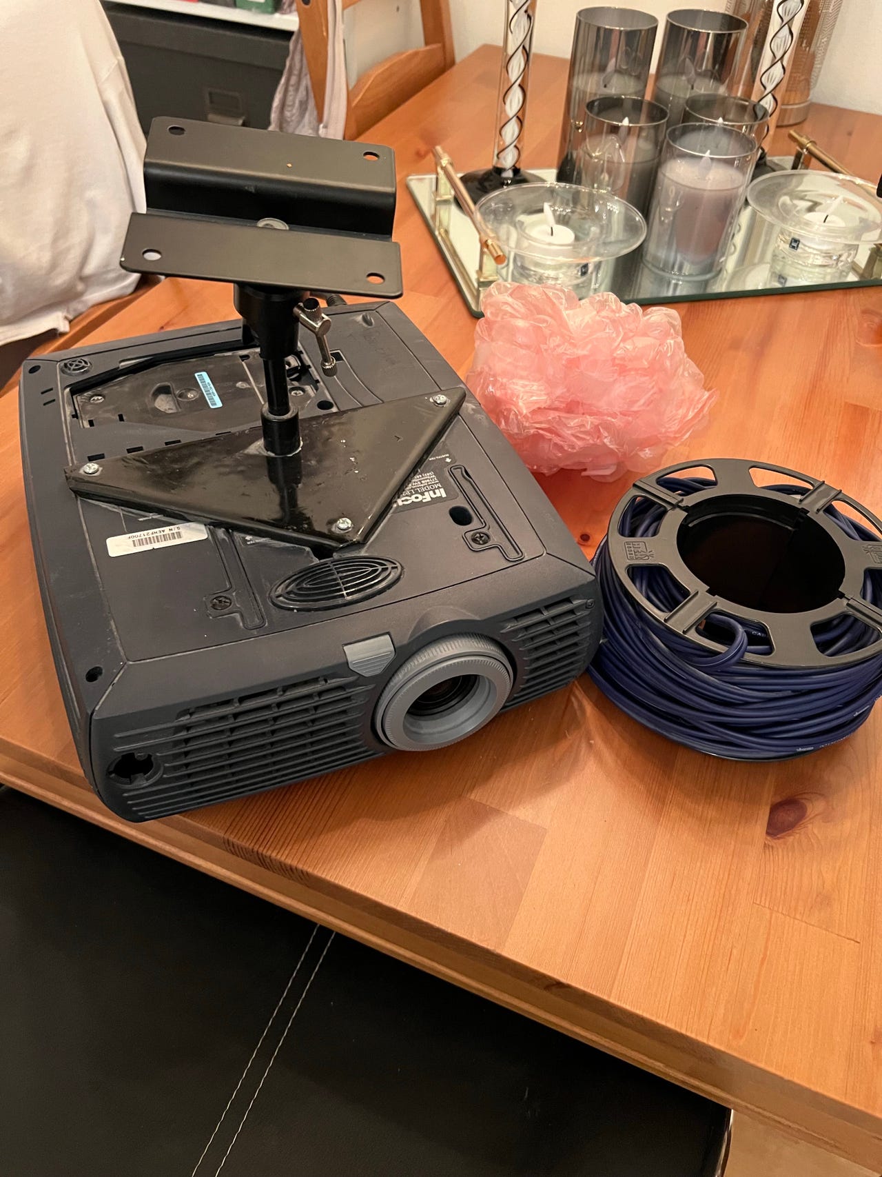 InFocus LP250 LCD Projector | FINN-torget