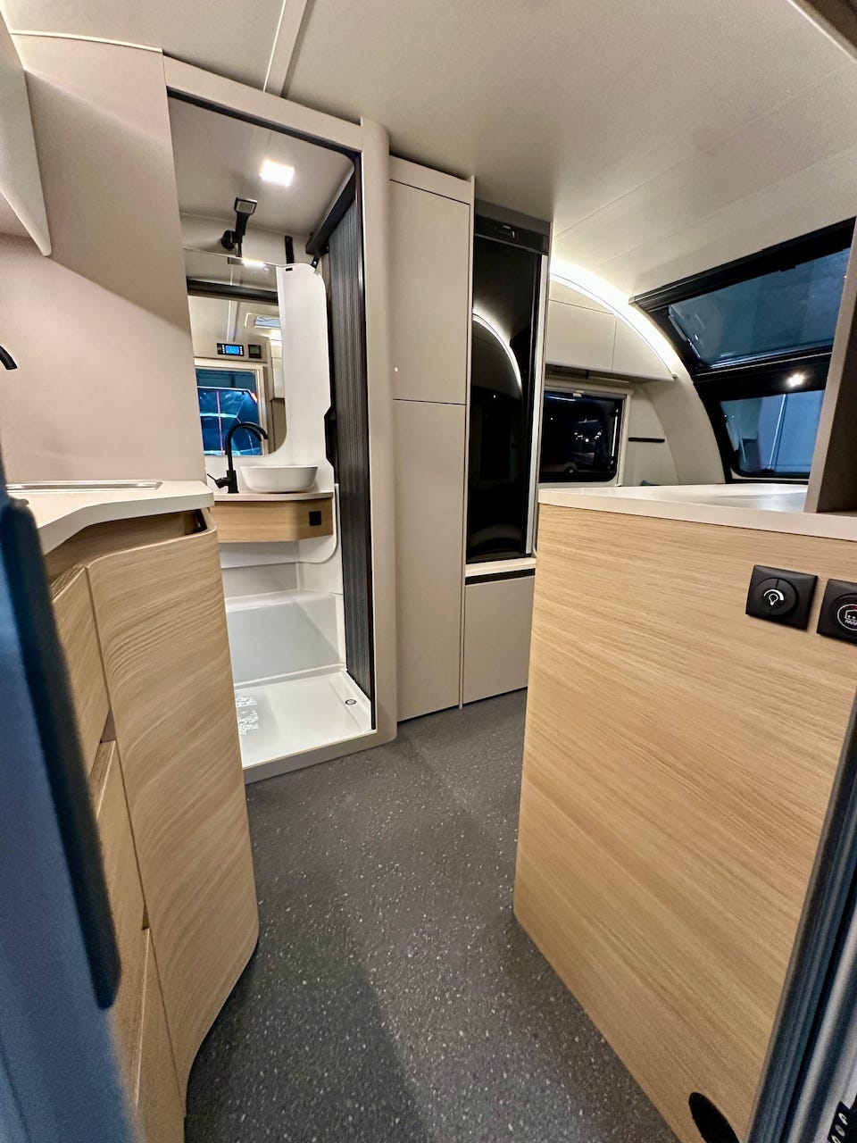 14e73ac0-a9ee-48a1-98f8-d8db01c3047f