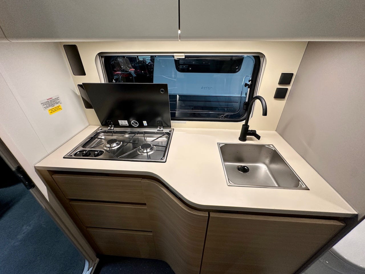 152d3fa6-ad82-483f-96ac-ff1be2f04951