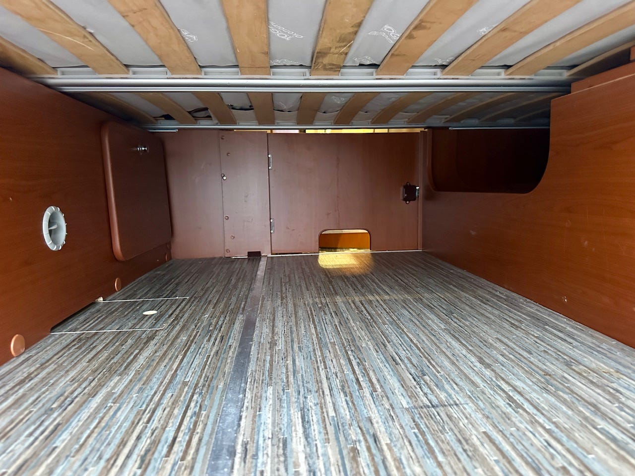 353e053c-9aaf-4dd4-91b8-e744f364d836