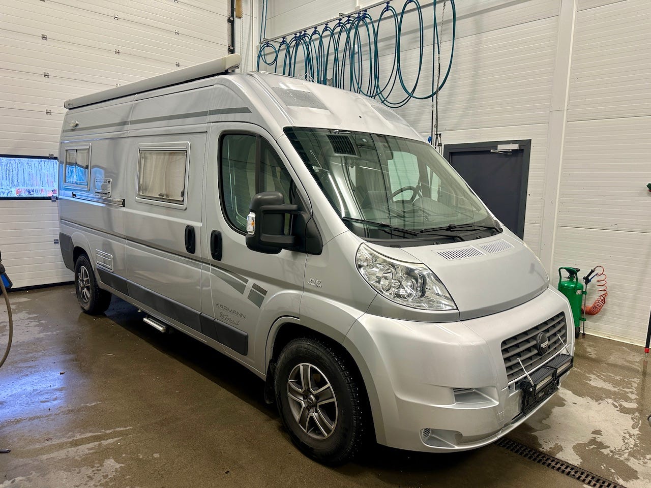 65c7642c-edc2-4fba-b7c7-d4d0bb511949