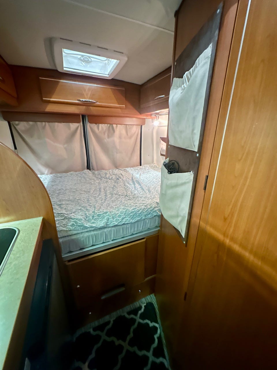 98dc37b8-1b30-468d-a552-82e74b554356