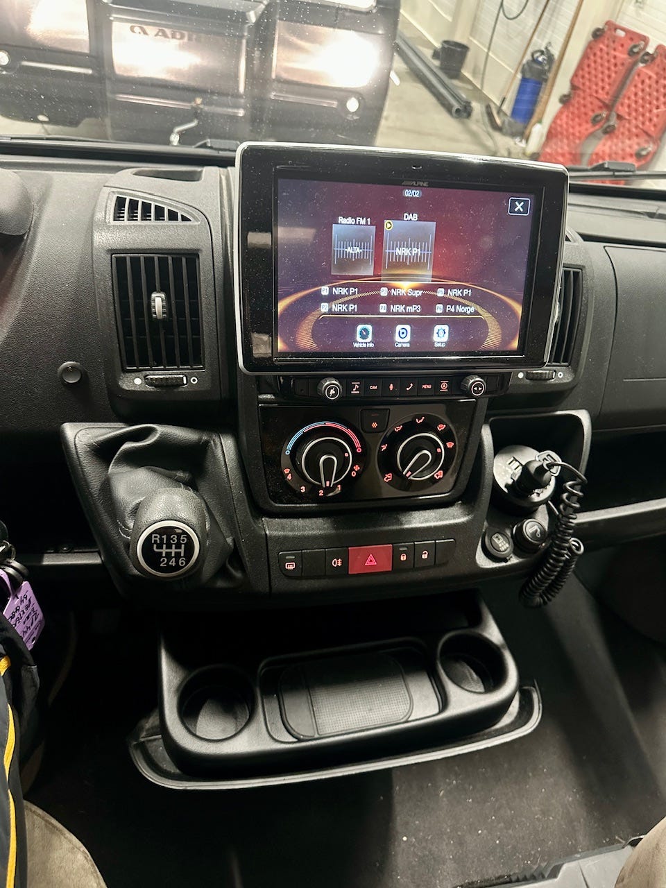 9c8359dd-53a4-43da-8325-8213a973d190