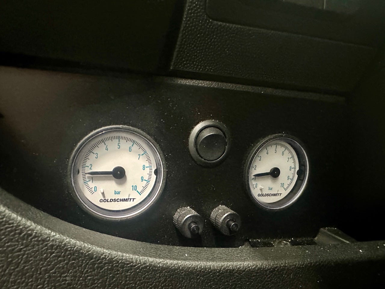 fb480d3c-f28d-4c36-a366-0ba84d7e0cd5