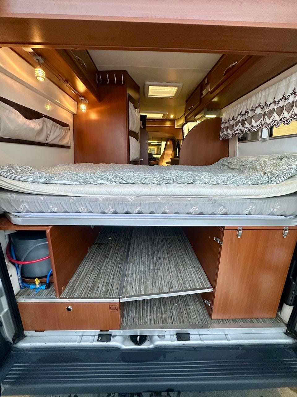 fd4892a3-6dbf-4bbc-9c72-41d57588968d