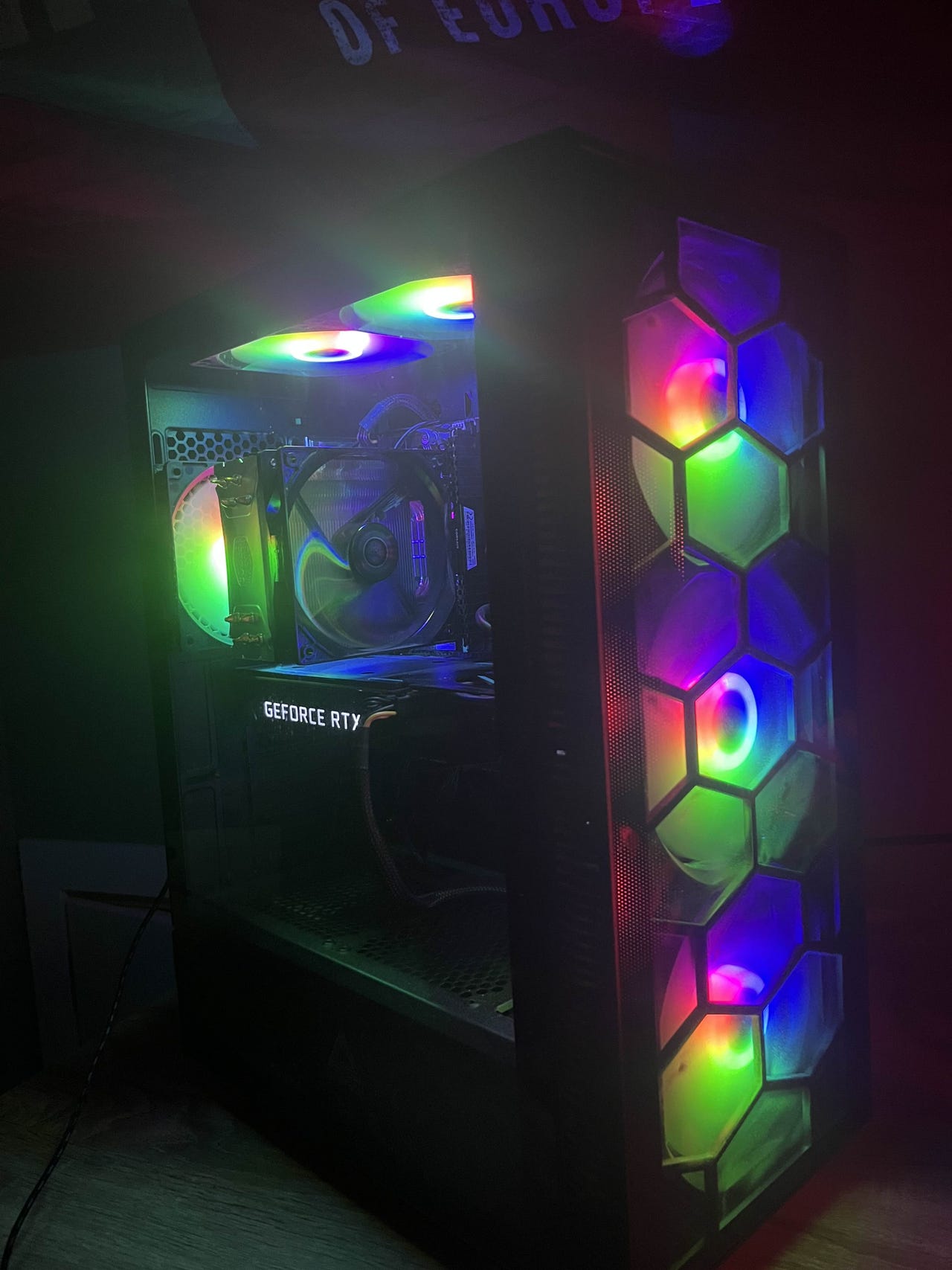 GAMING PC //Med RGB. Bra for gaming | FINN-torget