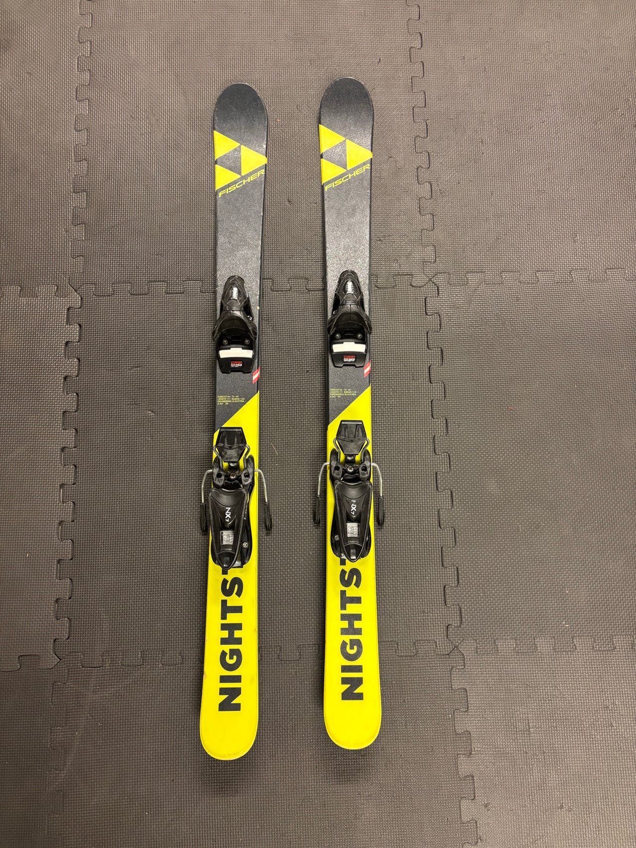 Fischer Nights twintipski | FINN-torget