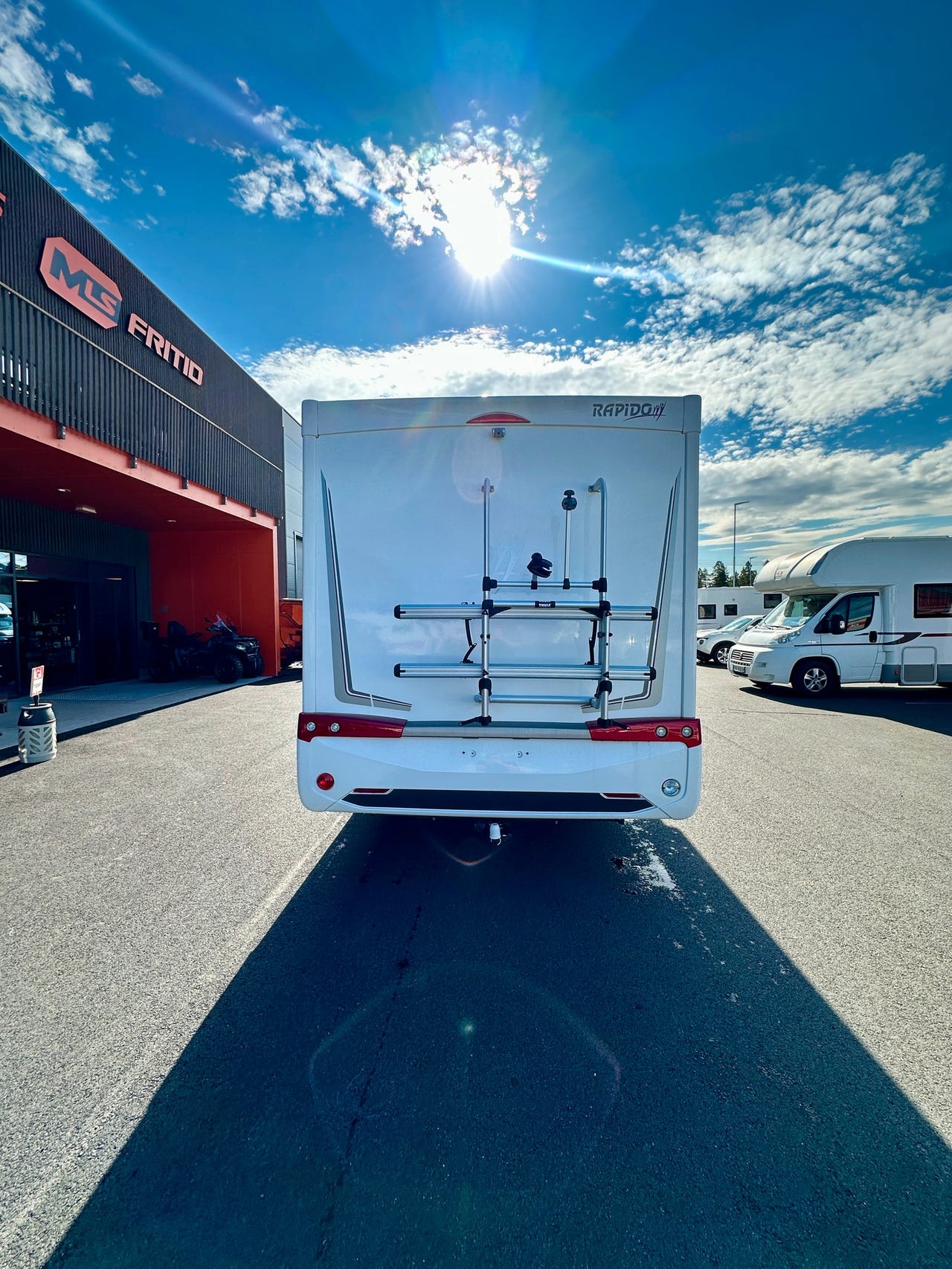 b48f4d37-f109-40e5-82a1-68b1492b146d