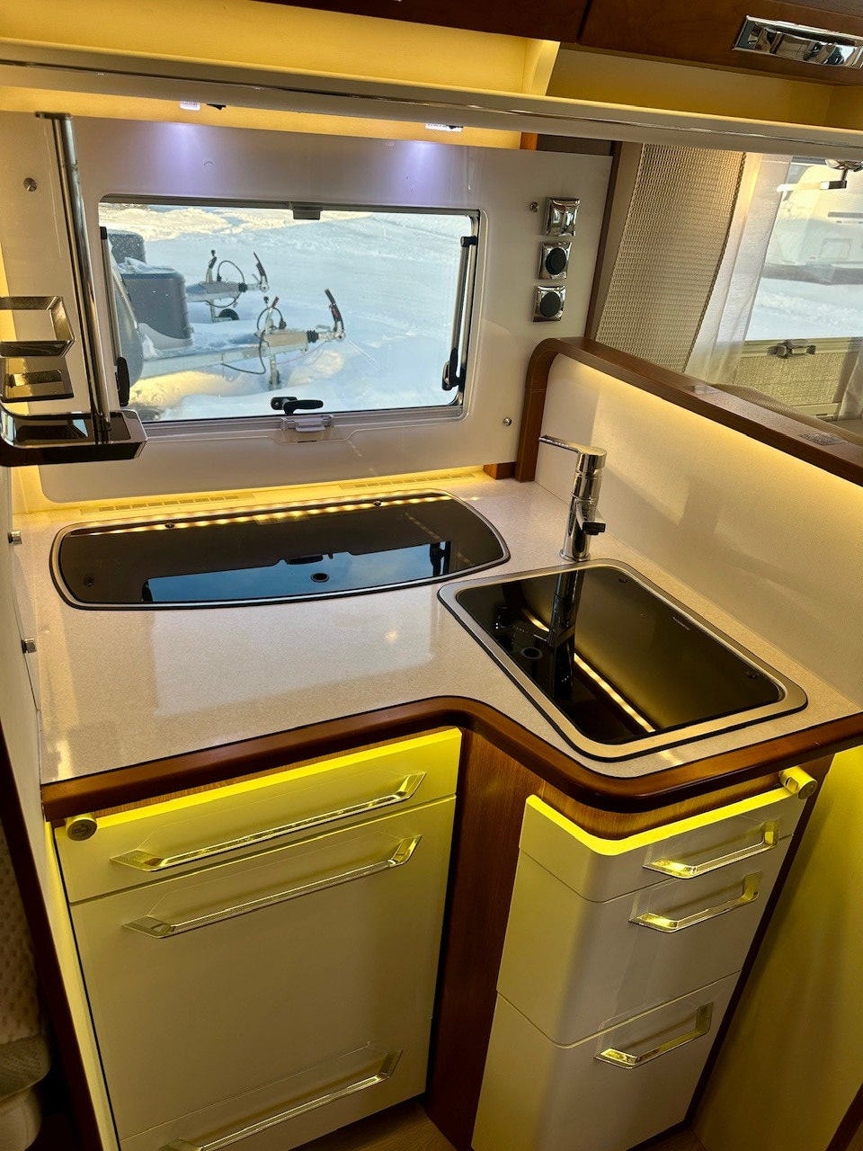 c1f4d2d6-a50a-46b5-ab84-76dafb288124