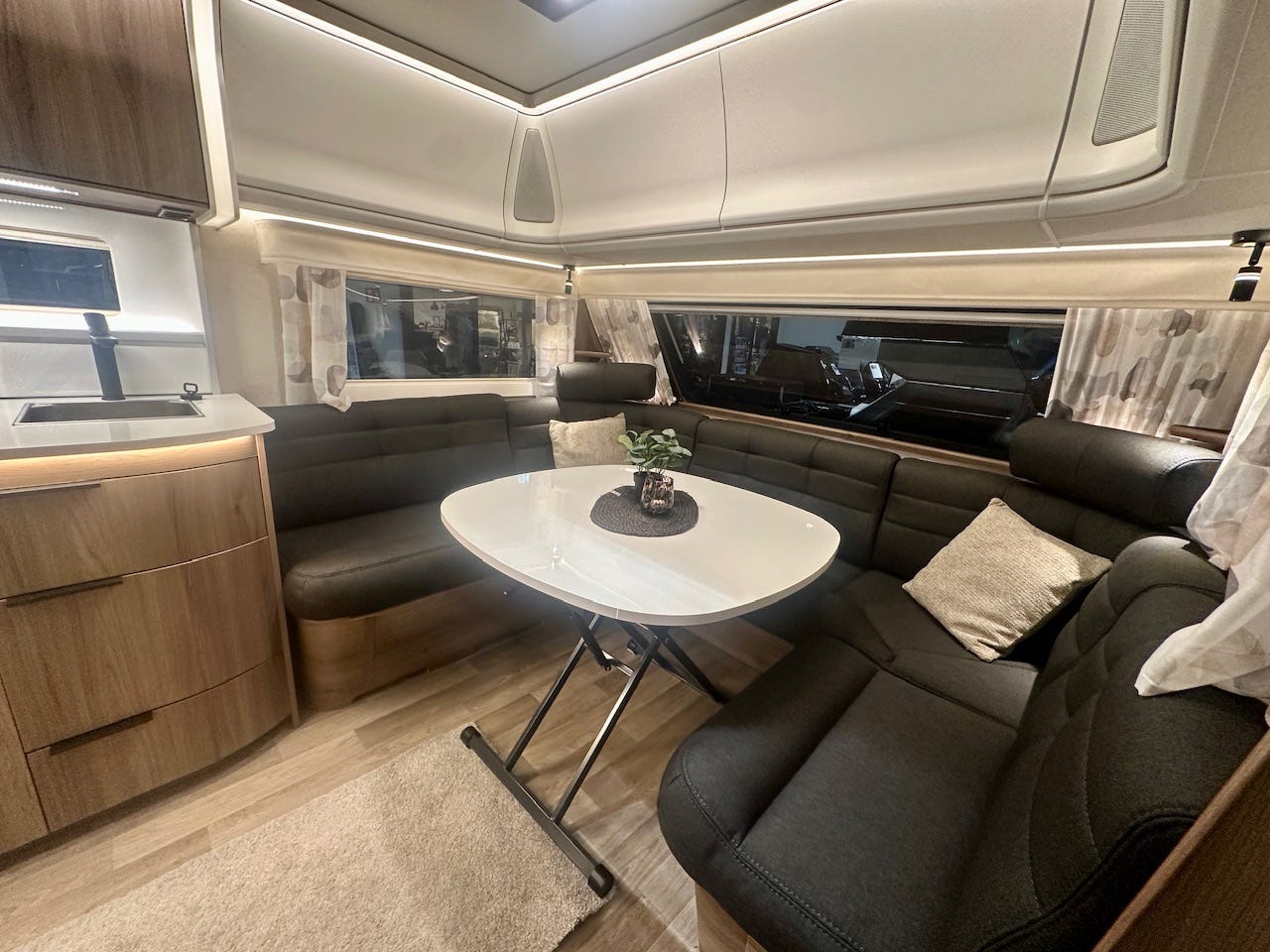 4cc37378-53fe-4424-badb-95419af8e745