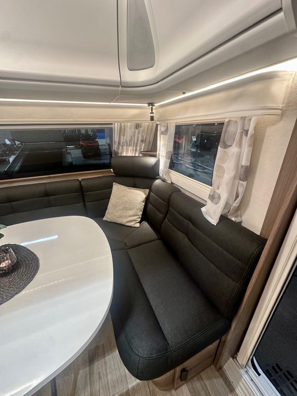 babf3603-9ccb-4f7c-be43-861337f8c85e