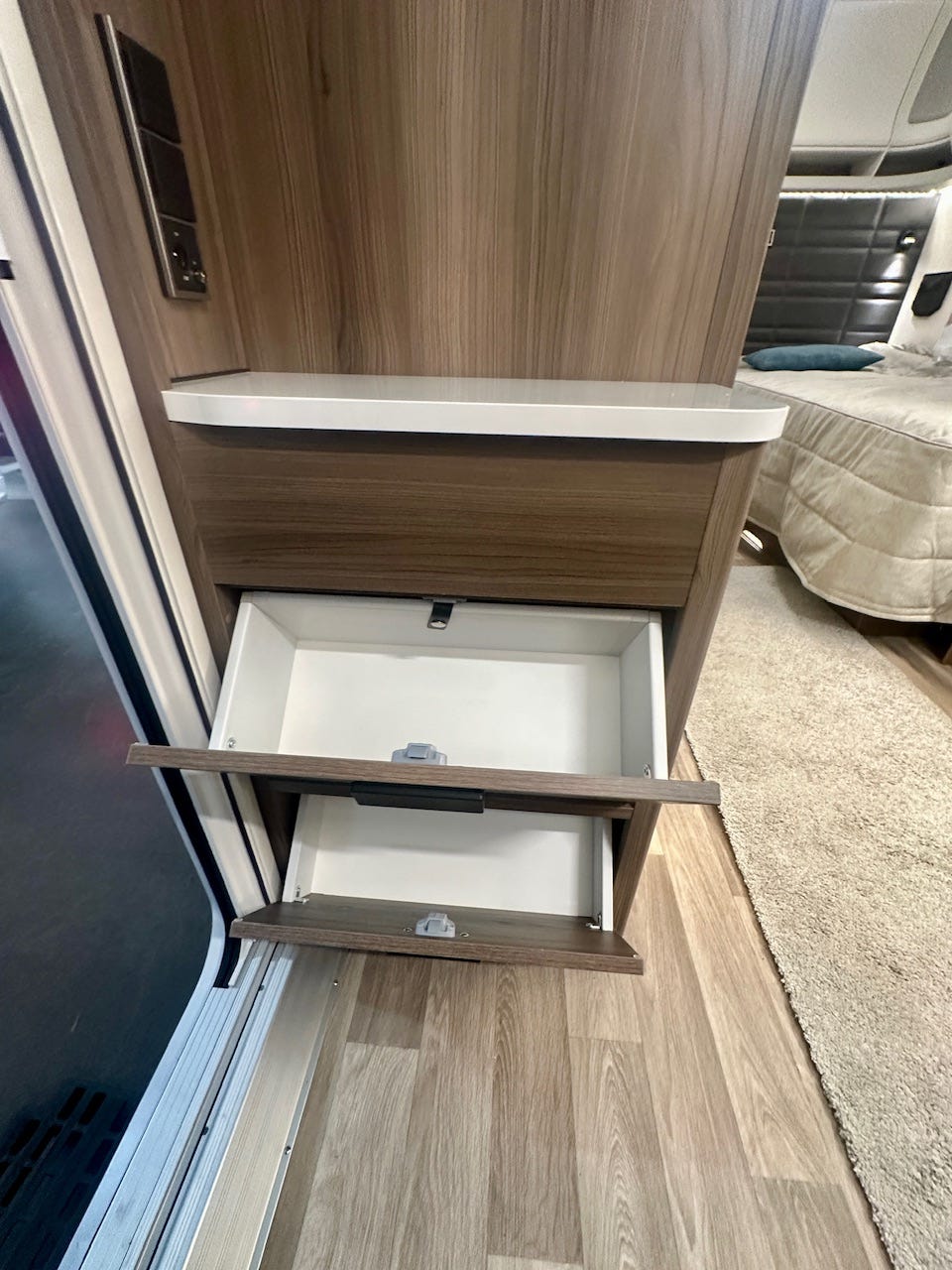 bc242998-7088-457d-859d-ffd07716cd8c