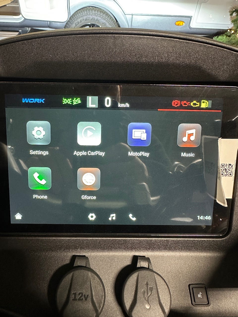 22048c3e-c1db-4f5e-adab-675bbf6e5d3f