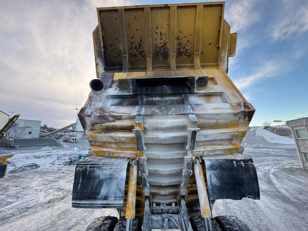 Komatsu HD605-7 – bilde 60 av 60