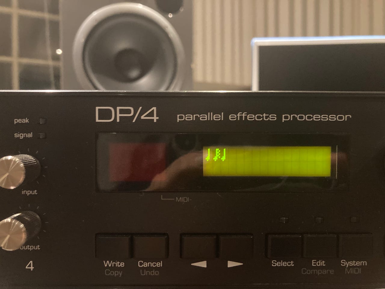 Ensoniq DP/4 Parallel Effects Processor | FINN-torget