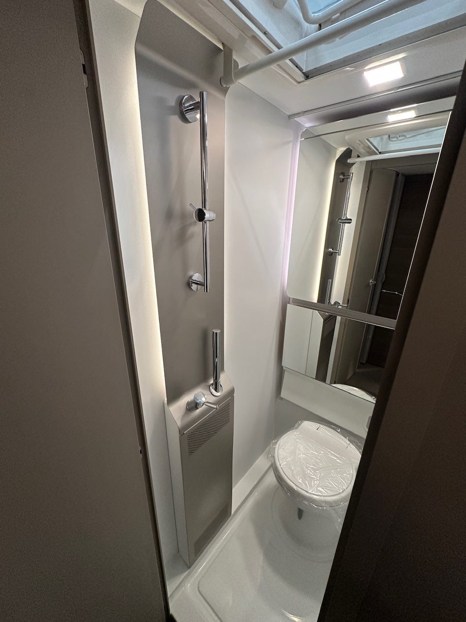 6a965140-1aa4-4f93-91eb-0b8770458d91