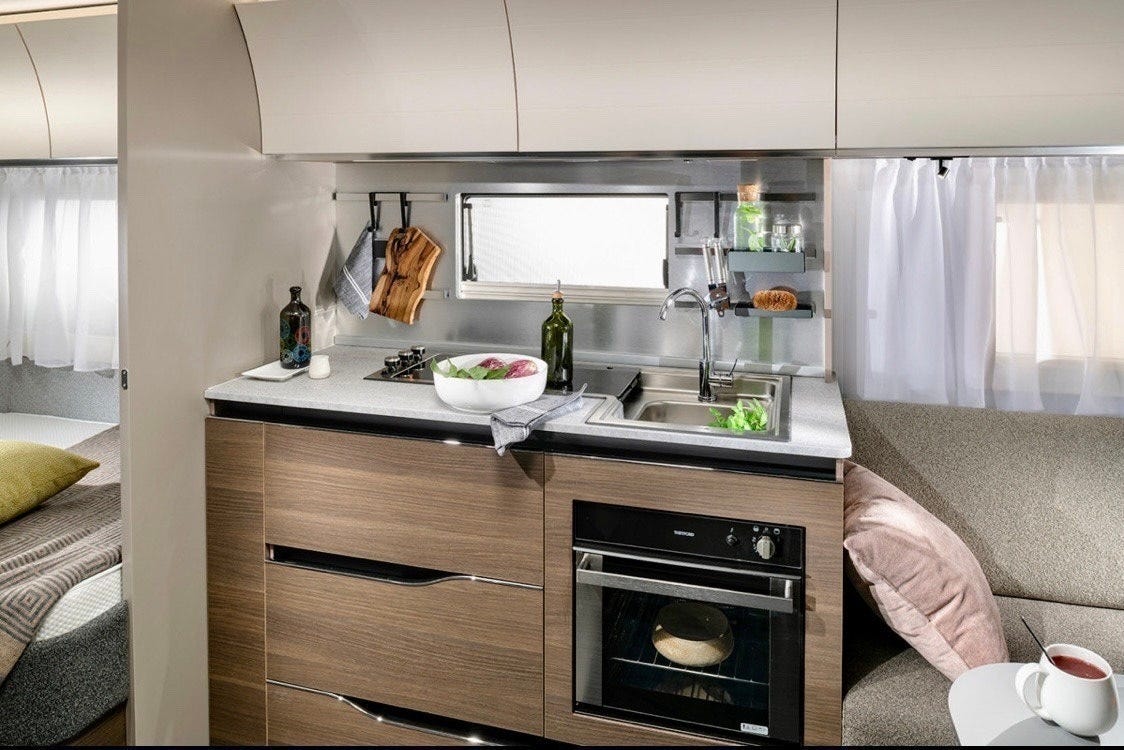 7c7564b4-17be-48ed-8d18-f78122564759