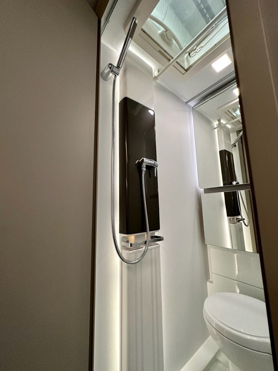 f2bff65a-1526-408d-869b-bc8d03302ec0