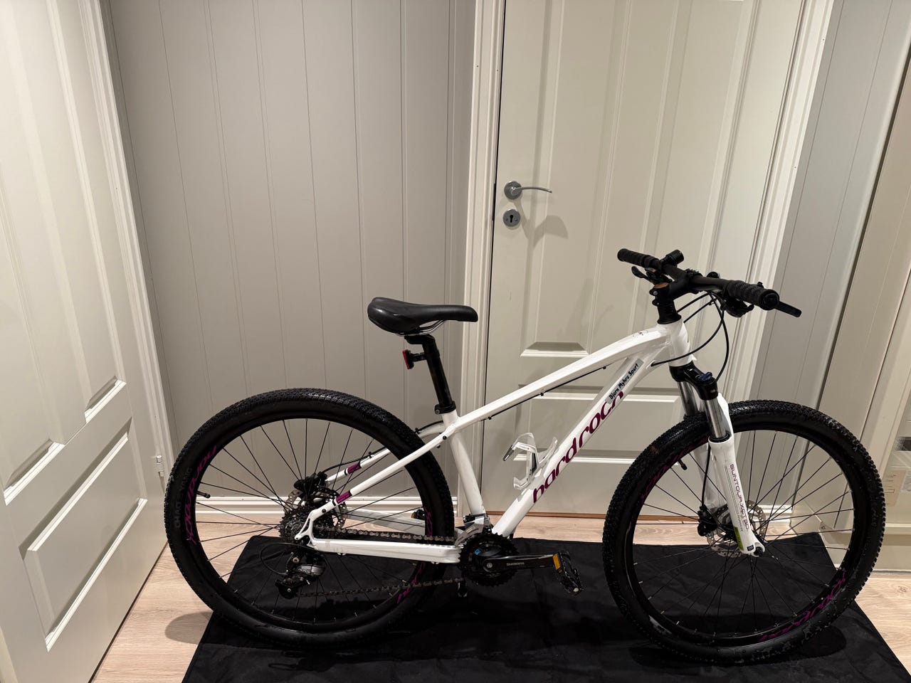 Hard Rocx shock Machine XX | FINN-torget