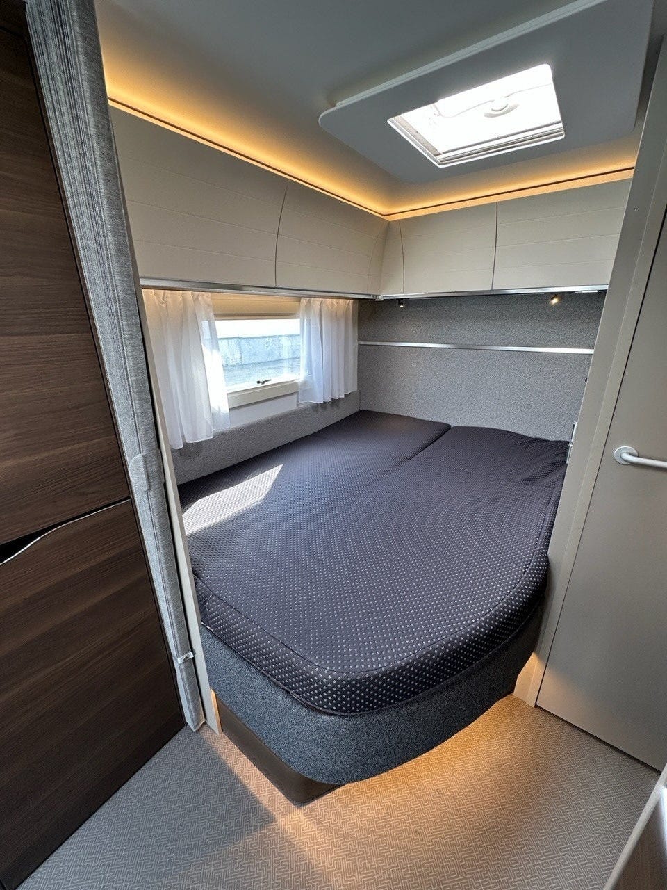 d1c1a55d-eab6-4ffe-b211-acc9df4949d9