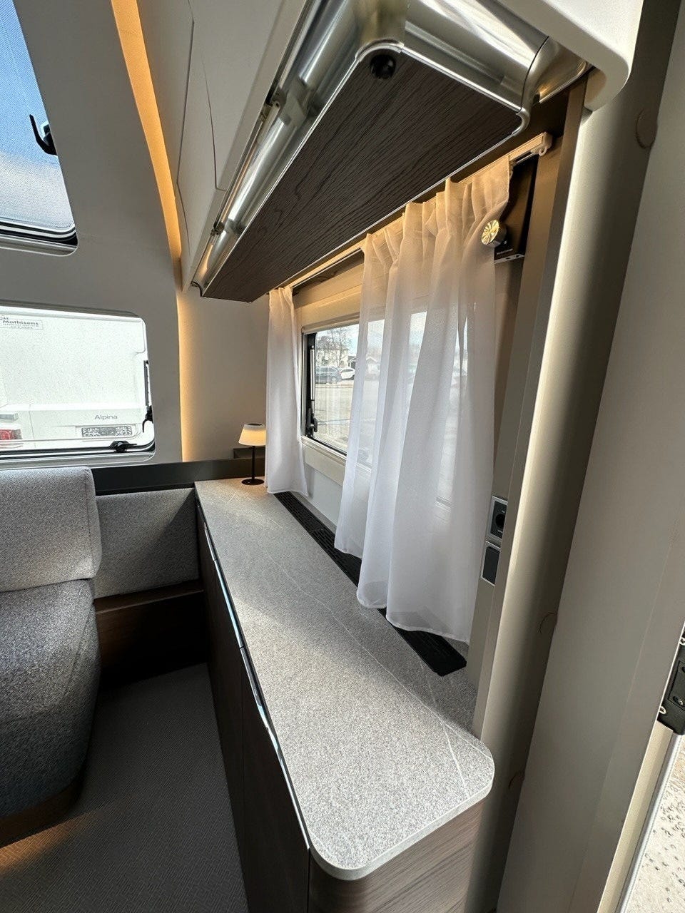 ebbe36d2-fc2a-42d3-8283-b0c3114a572b