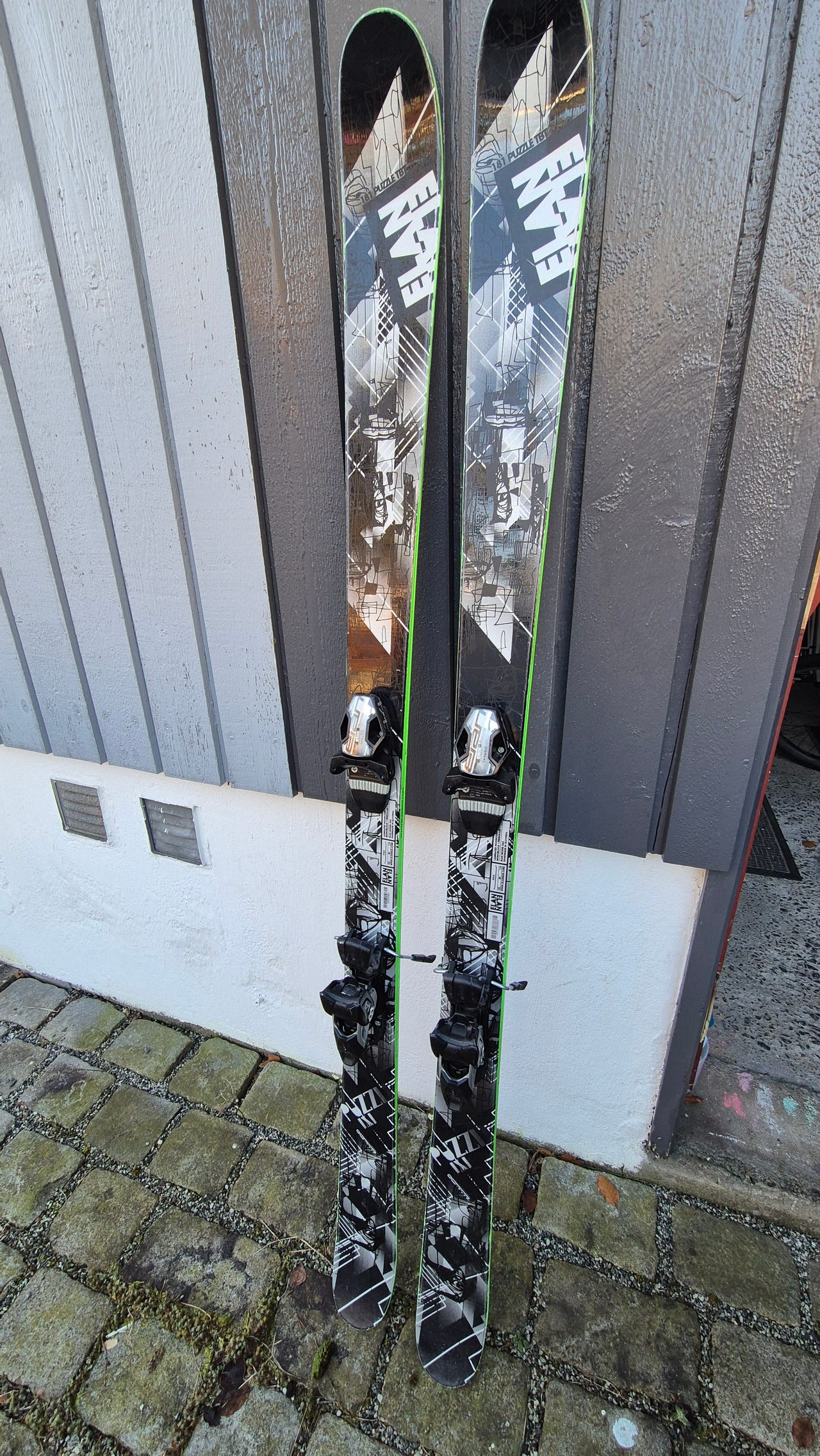 Elan puzzle TBT twintip ski 181 cm | FINN-torget