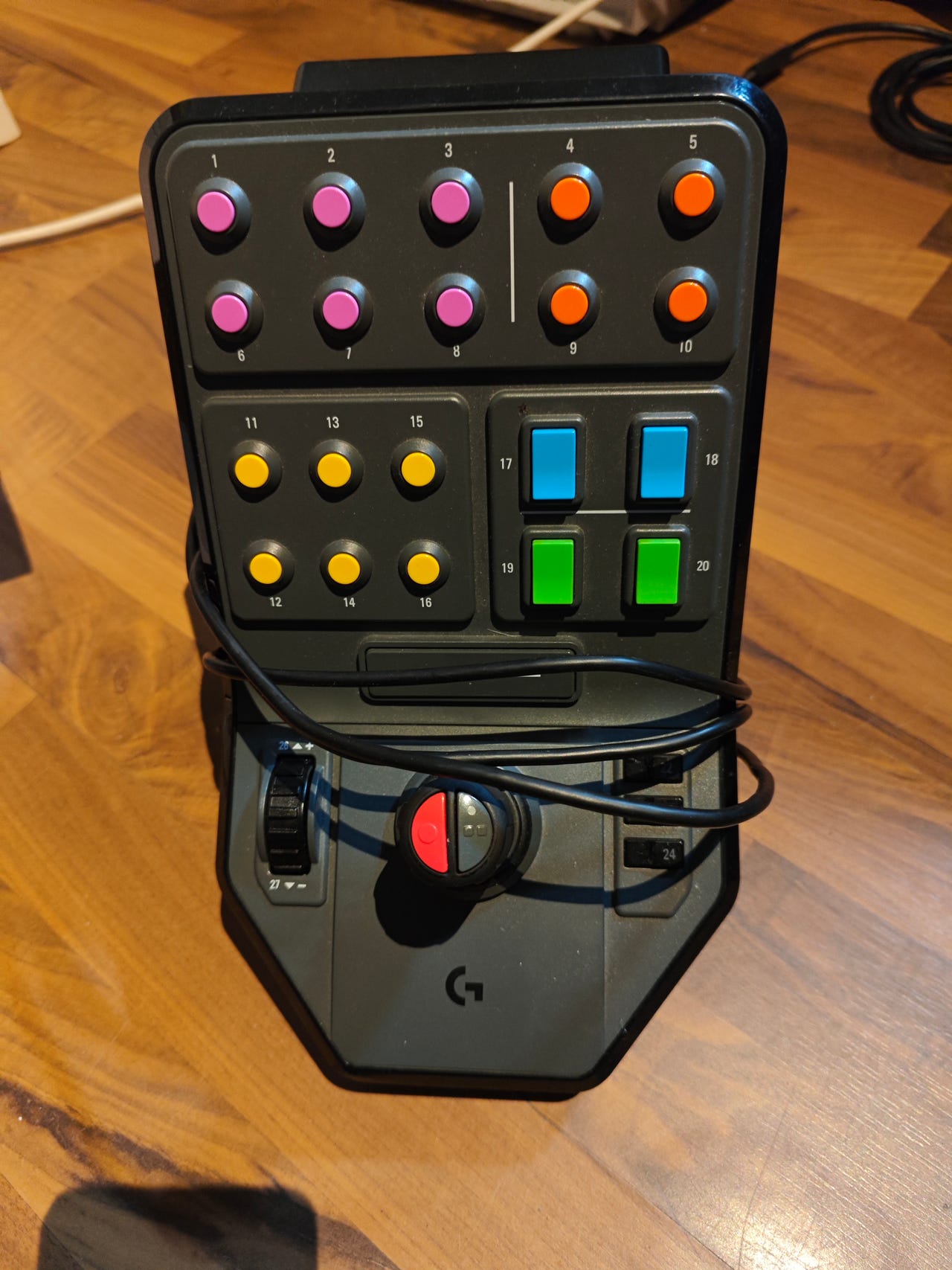 Logitech G Heavy Equipment Side Panel | FINN-torget
