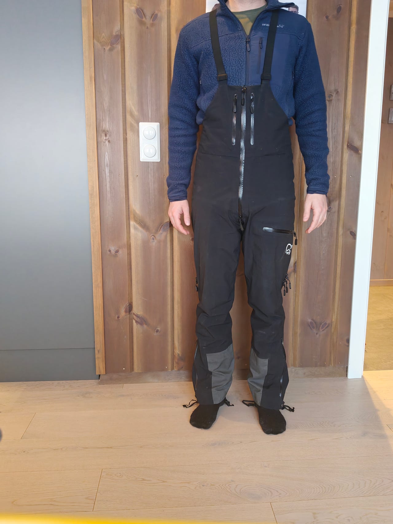 Norrøna Trollveggen goretex pro bib S | FINN-torget